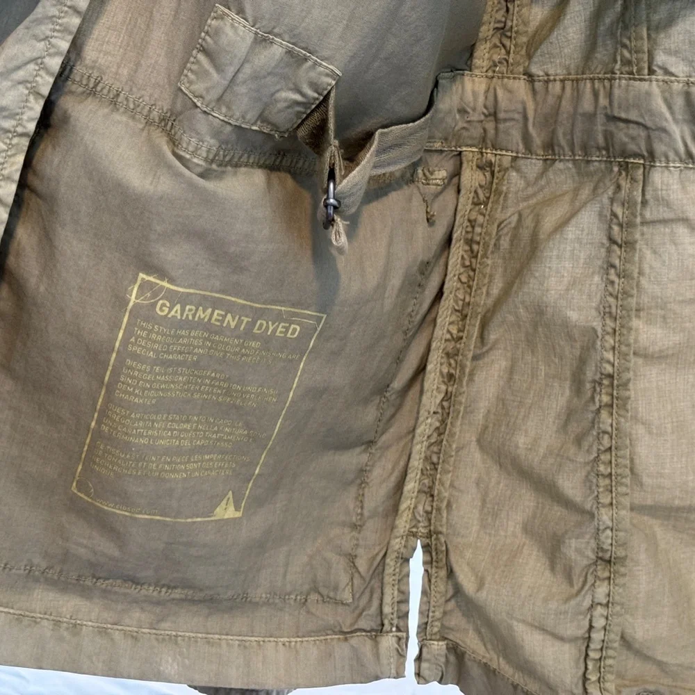 Lightweight Tech ExplorerJacket - Picture 4 of 11